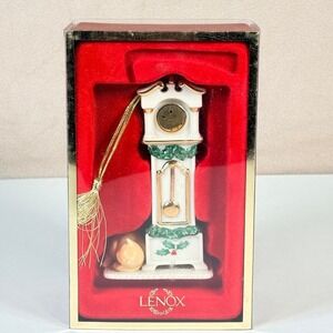 Lenox HOLIDAY HOME GRANDFATHER CLOCK Porcelain Christmas Ornament in Orig Box